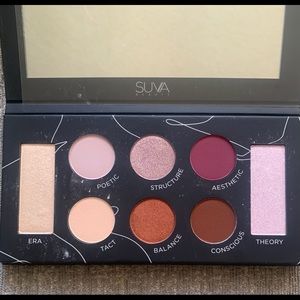 Protege eyeshadow palette